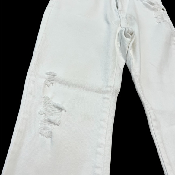 Women’s KANCAN white denim jeans slightly distressed size 3/25 EUC - Picture 4 of 10